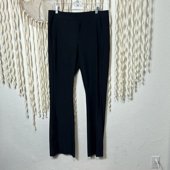 Athleta Stellar Flare Trouser in Black Size 14/Tall - Picture 2 of 15